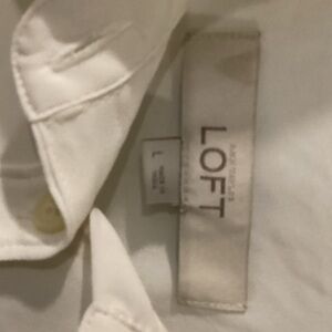 LOFT Cream Collared Button-Front Shirt